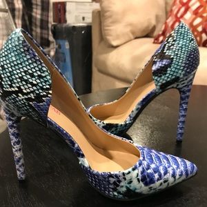 Blue High Heel Pumps